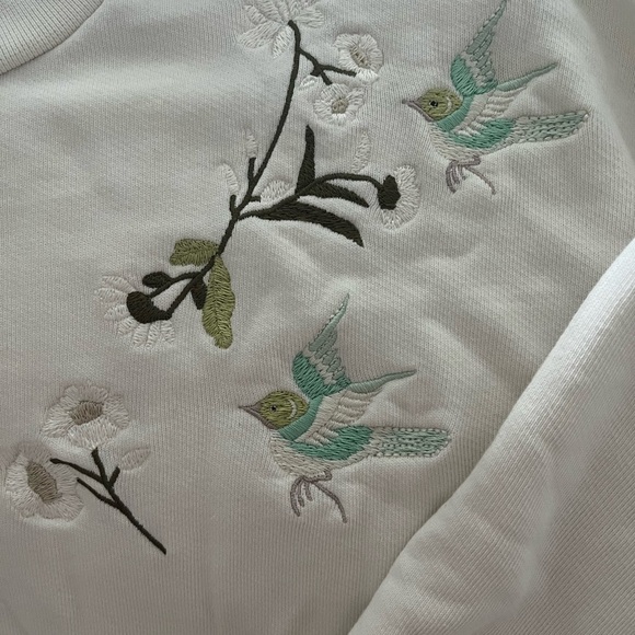 7 For All Mankind Classic White Top - Picture 5 of 5